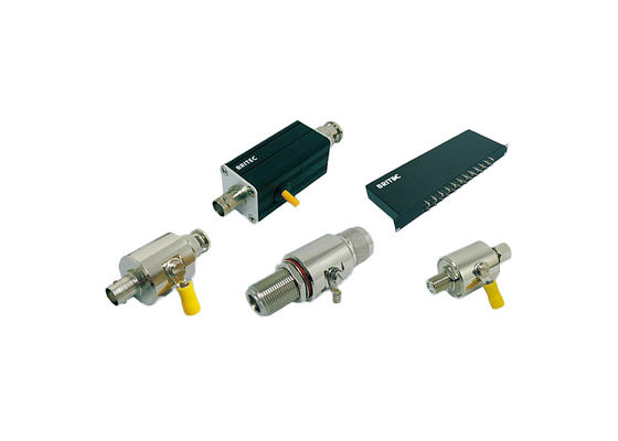 50 soquete de superaquecimento esperto do consumo BNC da proteção do protetor de impulso do relâmpago de Ω baixo